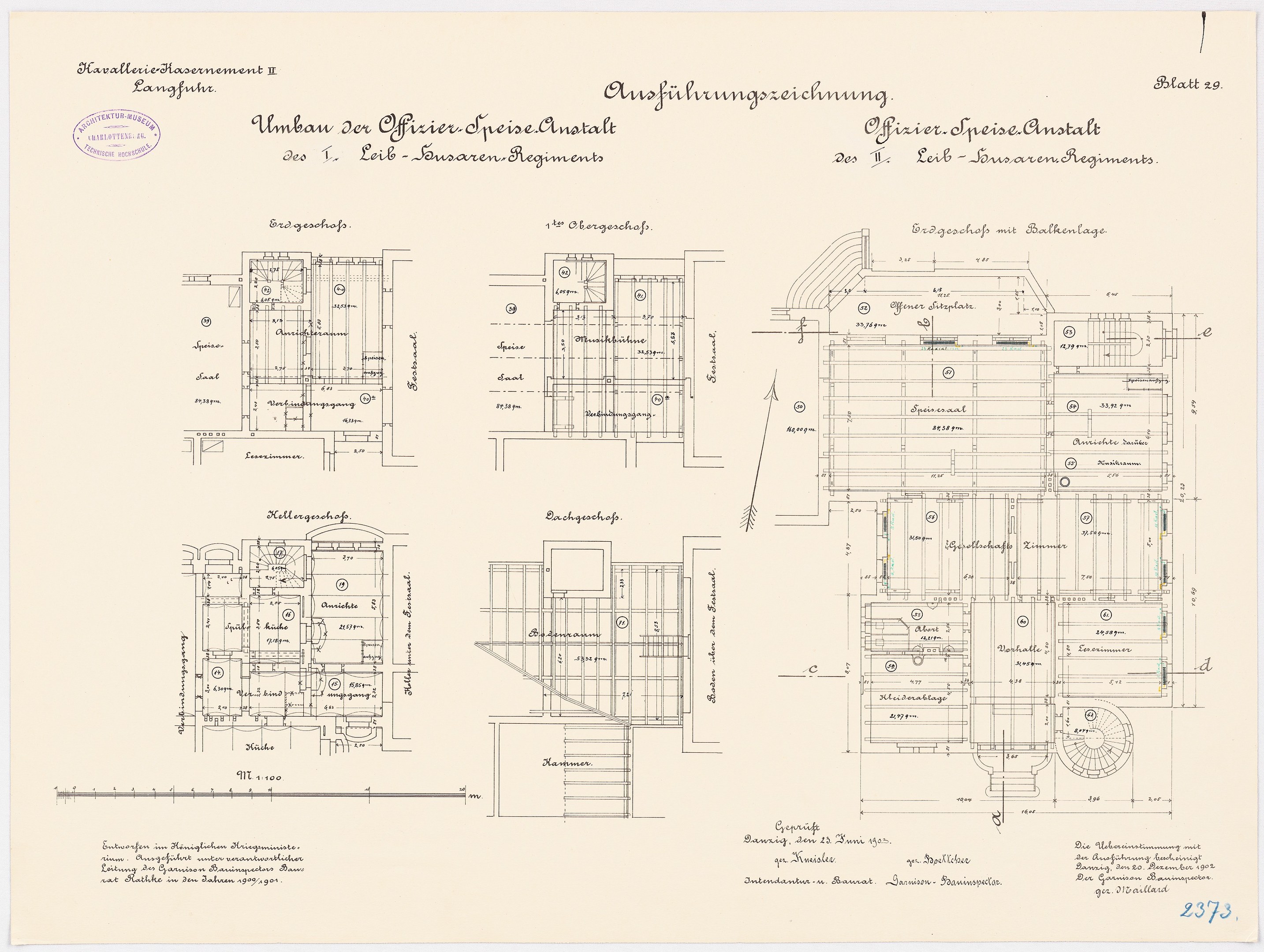 Schwarz-weißer architektonischer Grundriss des ehemaligen Bundeskanzleramts in der Bundesrepublik Deutschland, der detaillierte Layout- und Annotations zeigt.